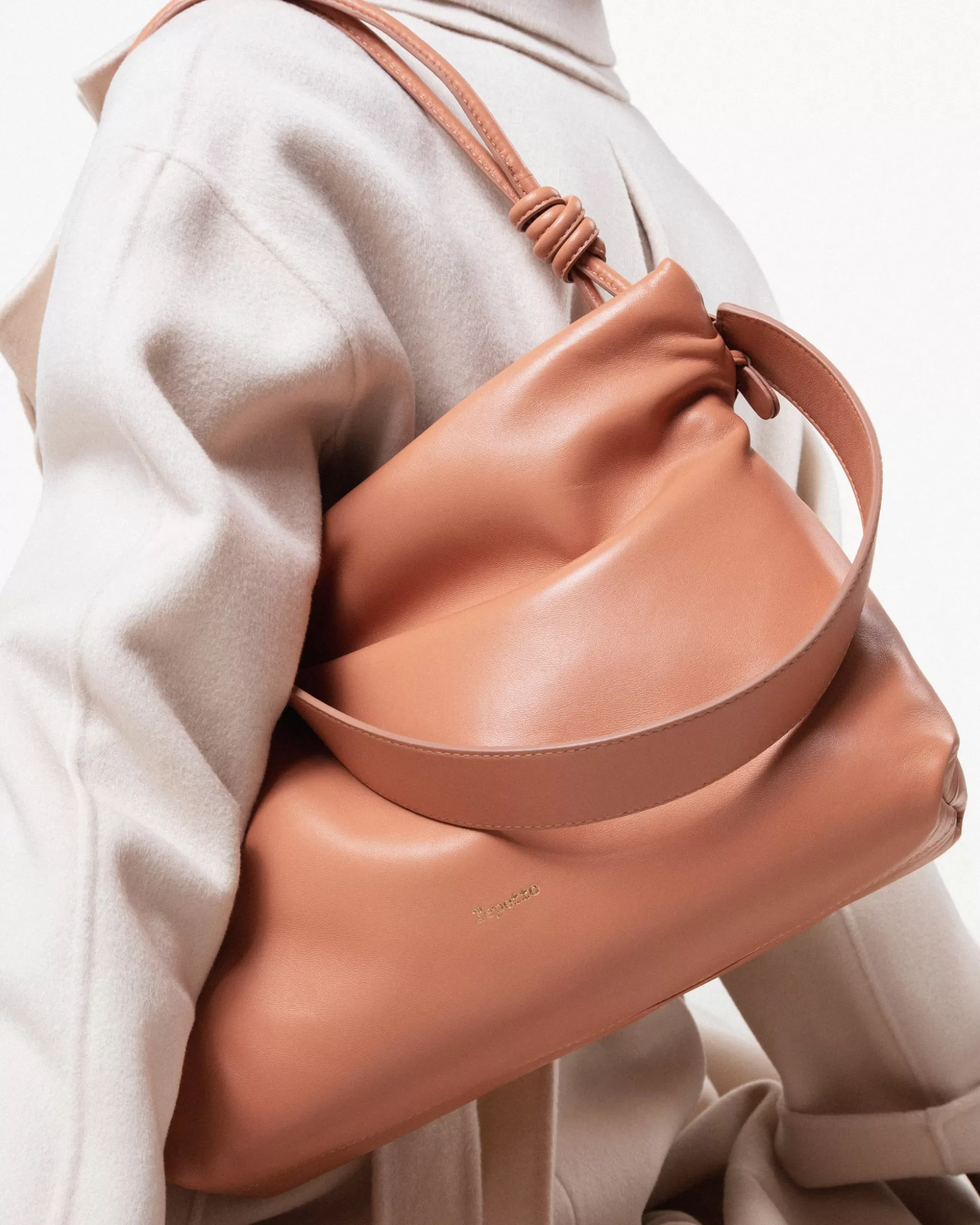 Repetto Bags>Plume bag Carnationnude